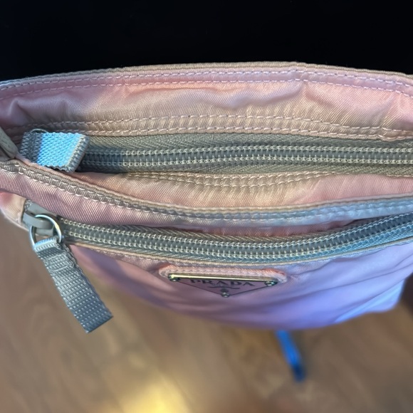 Prada nylon crossbody - Picture 4 of 6